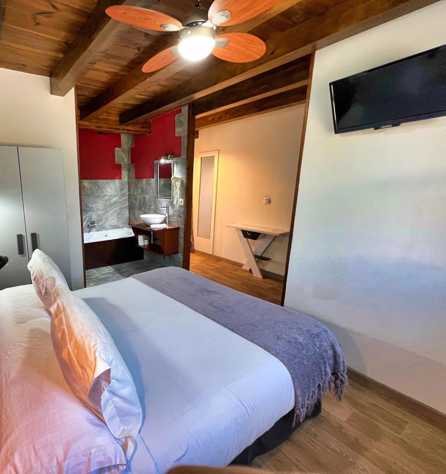 Apartamentos Spa Casco Historico De Isla - AlojateIsla Plana エクステリア 写真