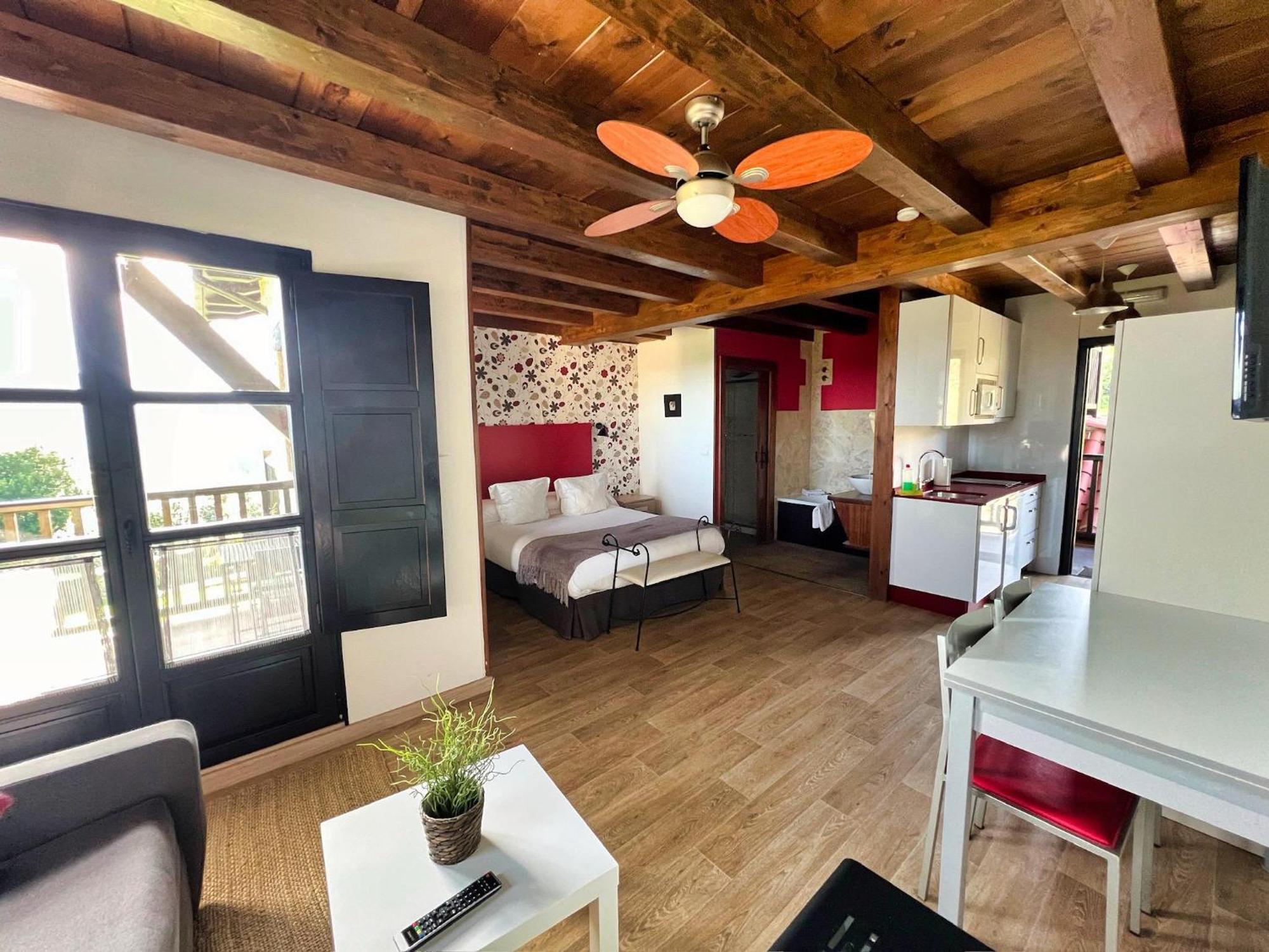 Apartamentos Spa Casco Historico De Isla - AlojateIsla Plana エクステリア 写真